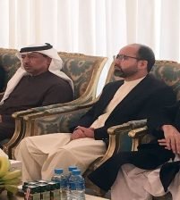 وفد أفغاني يزور الإمارات لتقديم العزاء بضحايا تفجير قندهار