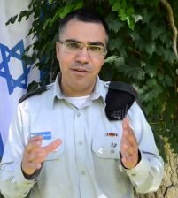 إسرائيل ترسل أطباءها بطلب من الإمارات إلى ميناء عصب الإريتري