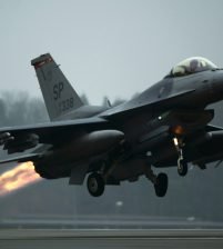 امريكا تزيد عدد الغارات في افغانستان