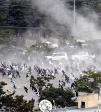 اكثر من 100 قتيل وجريح في جنازة السبت بعد انفجاركابل