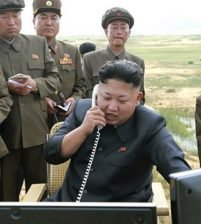 كوريا الشمالية تتحدى مجلس الأمن بصاروخ جديد