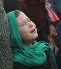 طالبان تطلق سراح بعض الرهائن بعد المجزرة في سربل