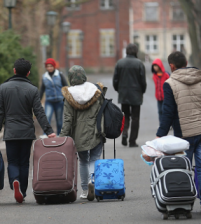 المانيا تعيد الاجئين الى أفغانستان