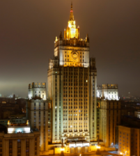 روسيا تريد أن تعاون امريكا في أفغانستان