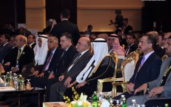 العبادي: العراق فتح باب الأستثمار لإعادة الإعمار