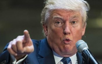 ترامب يعد بالحكمة بانتخاب مستشار اقتصادي جديد