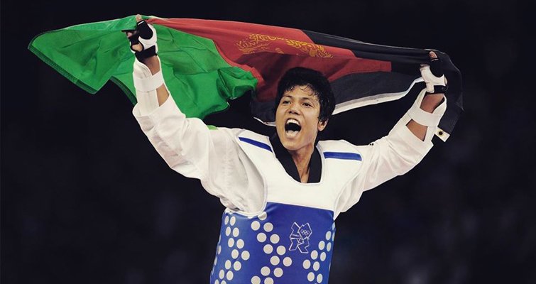 فیلم زندگی و دستاوردهای روح الله نیکپا، قهرمان تکواندوی کشور ساخته می شود