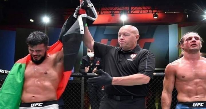 نصرت حقپرست دوازدهمین پیروزی اش در مبارزات آزاد را جشن گرفت